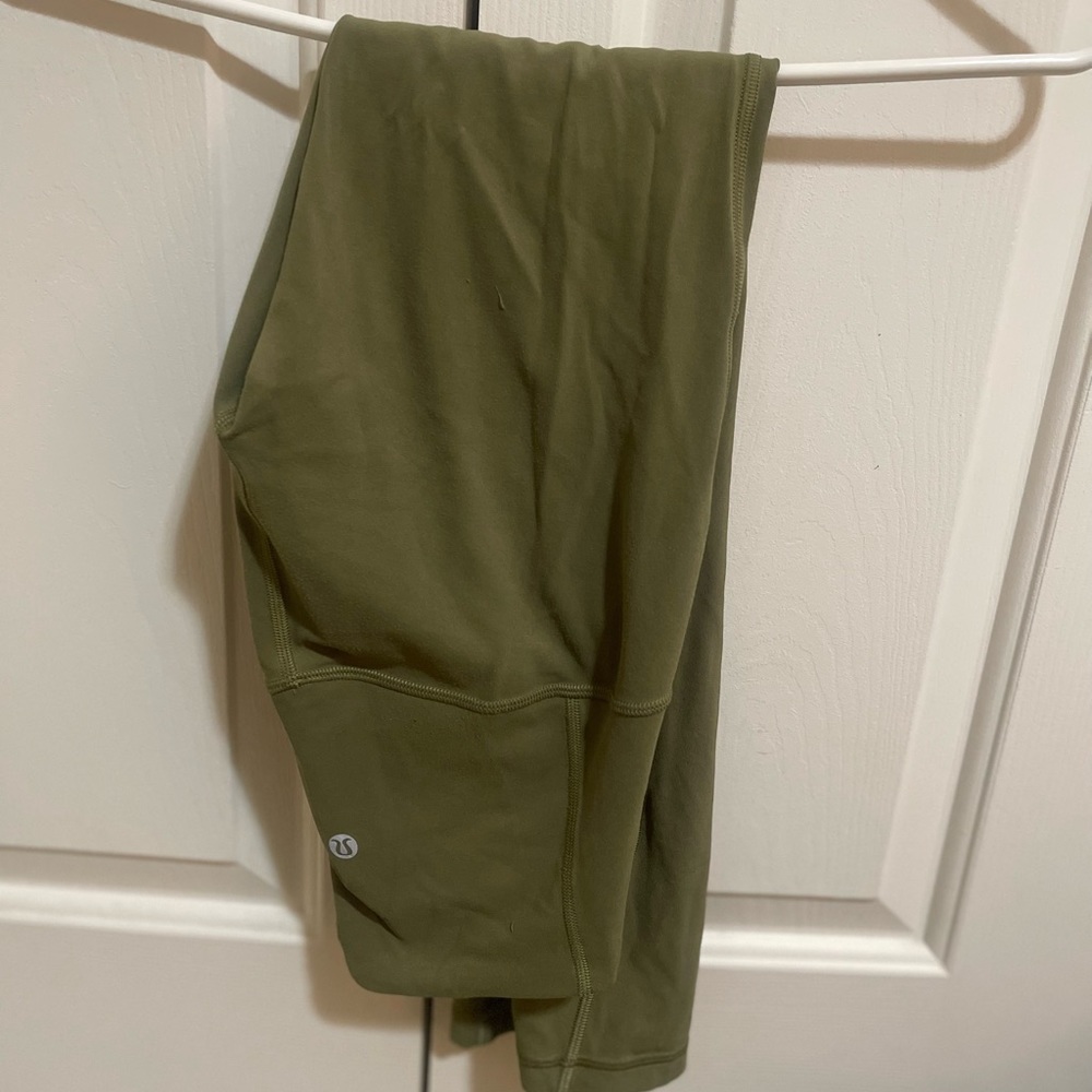 Lululemon leggings